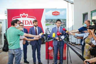 Ministar Ćorić: „Vajda je svijetli primjer domaće prehrambene industrije“